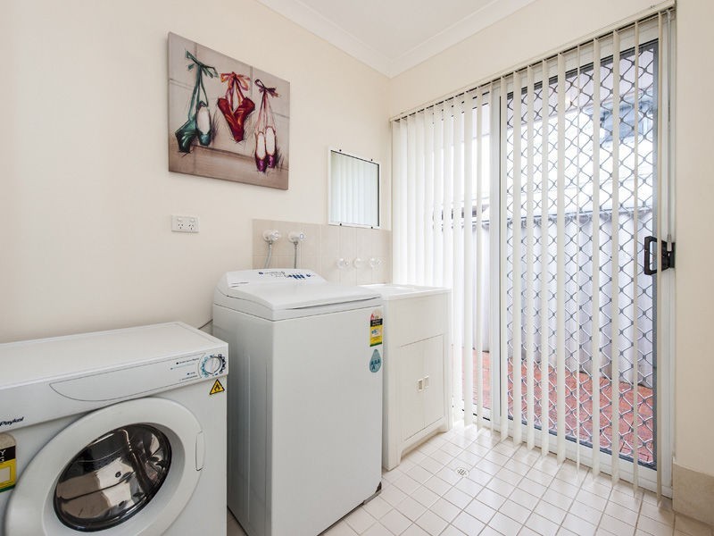 Unit 2/3 Morfitt Street, Mandurah WA 6210