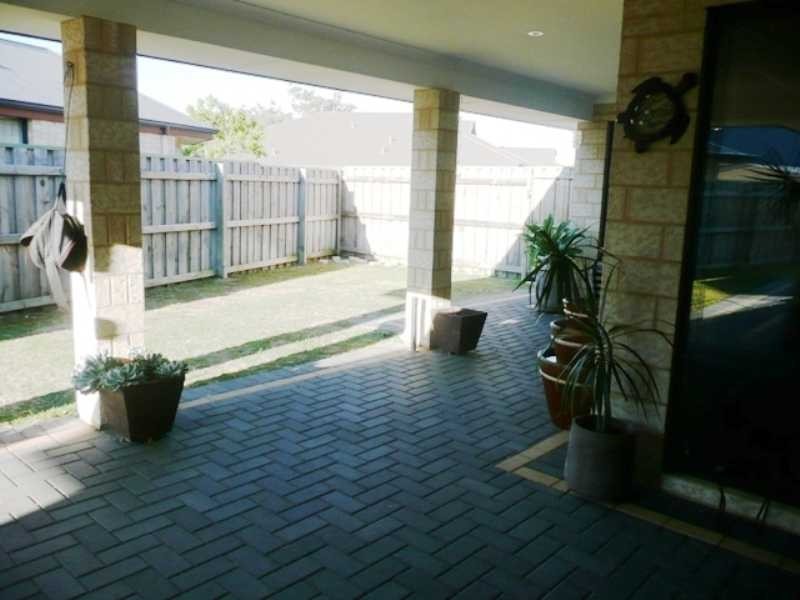 1 Fireglow Vista, Erskine WA 6210