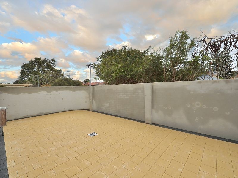 8/29 Creery Street, Mandurah WA 6210