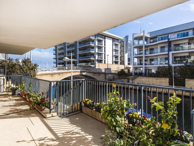 14 Torcello Mews, Mandurah WA 6210