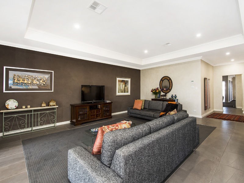 14 Torcello Mews, Mandurah WA 6210