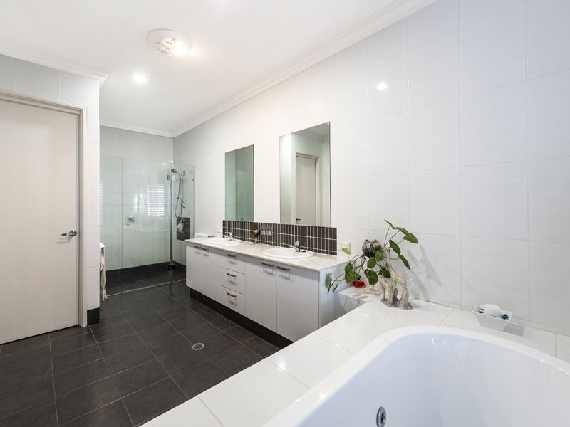 14 Torcello Mews, Mandurah WA 6210
