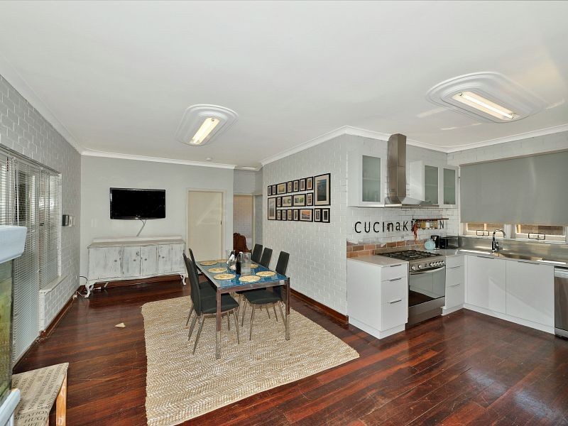 1/34 Janis Street, Halls Head WA 6210