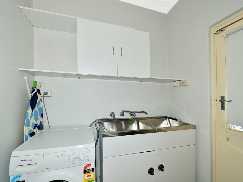 1/34 Janis Street, Halls Head WA 6210