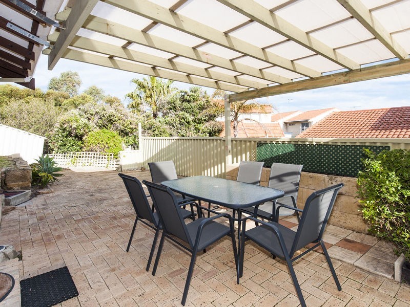 12/35b Halls Head Parade, Halls Head WA 6210