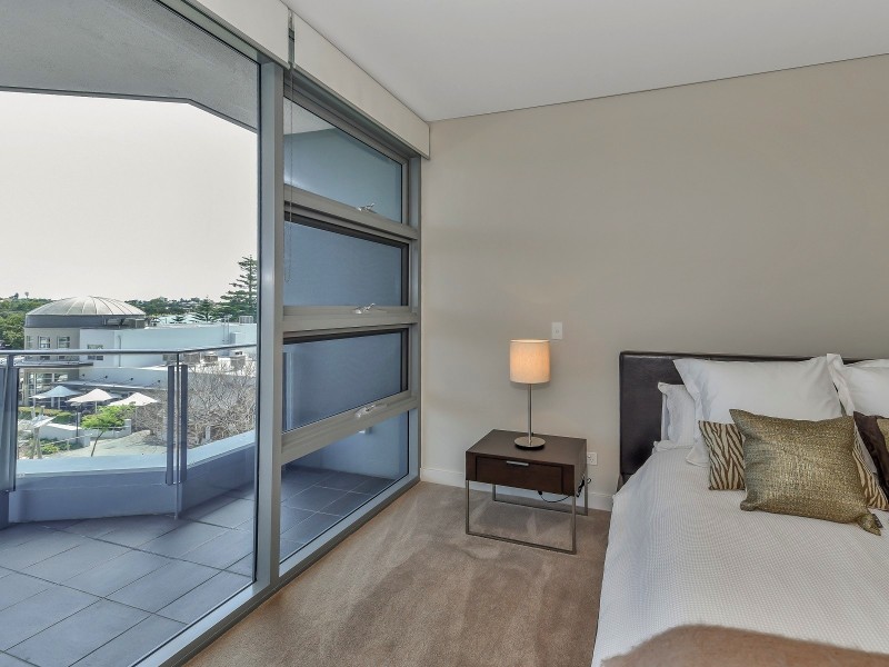 15/1 Barracks Lane, Mandurah WA 6210