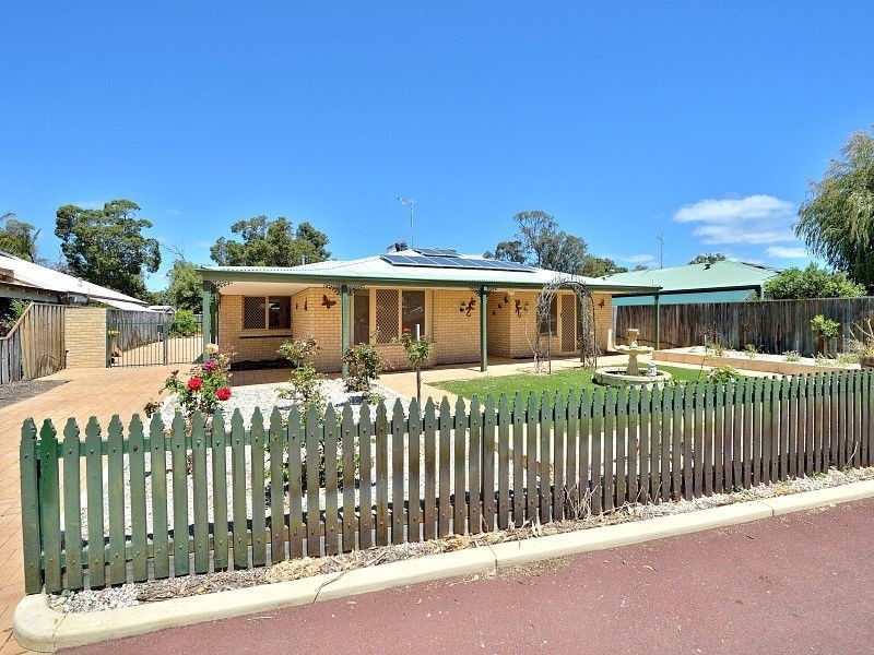 9 Macquarie Drive, Placid Waters, Coodanup WA 6210