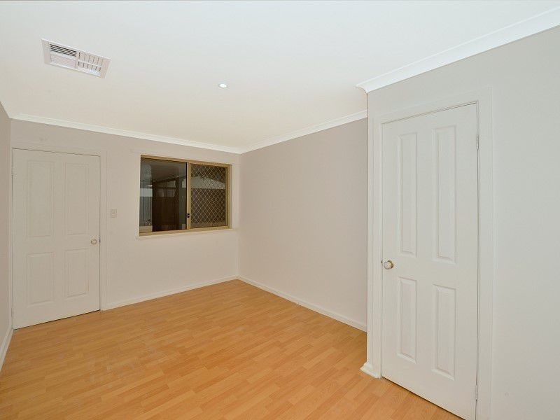 9 Macquarie Drive, Placid Waters, Coodanup WA 6210