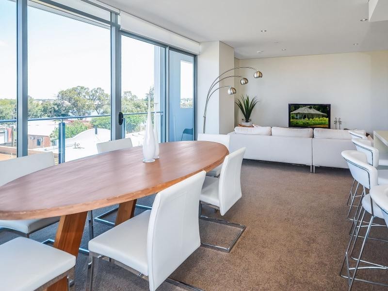 11/1 Barracks Lane, Mandurah WA 6210