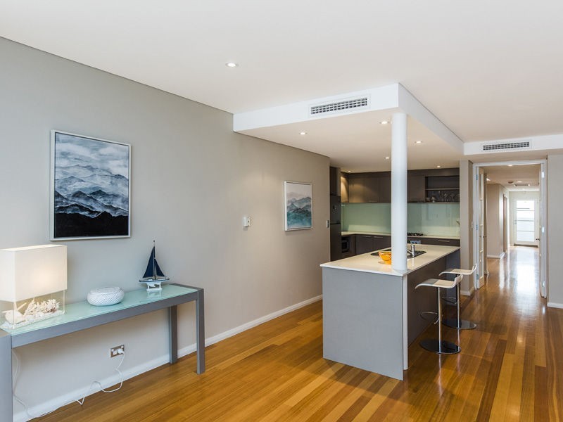 Unit 1/33 Breakwater Parade, Mandurah WA 6210