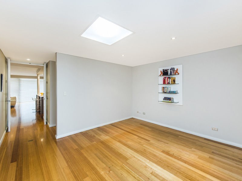 Unit 1/33 Breakwater Parade, Mandurah WA 6210