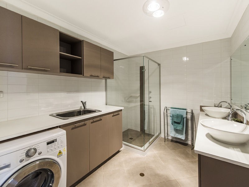 Unit 1/33 Breakwater Parade, Mandurah WA 6210