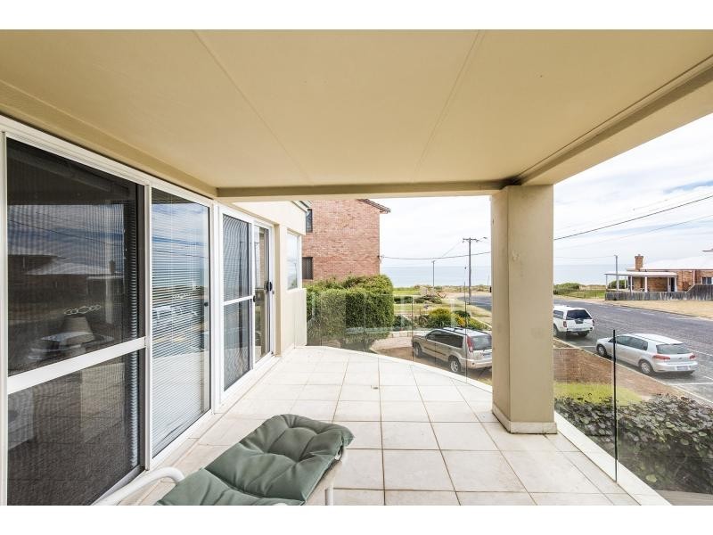 5 Barry Street, Mandurah WA 6210