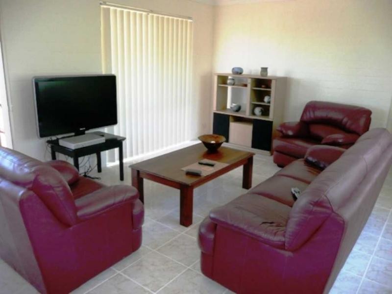 21 Seawind Drive, San Remo WA 6210