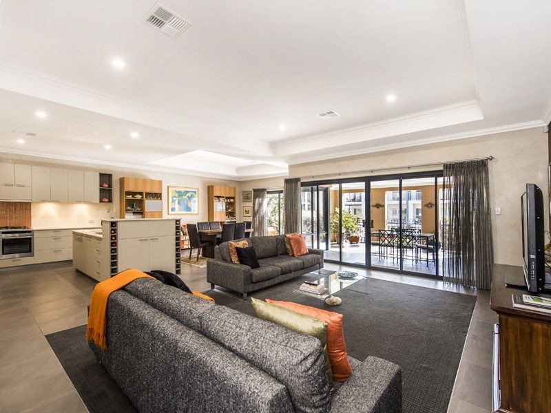 14 Torcello Mews, Mandurah WA 6210