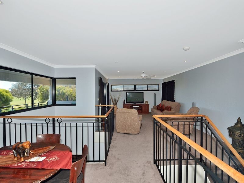 20 Beachview Court, Wannanup WA 6210