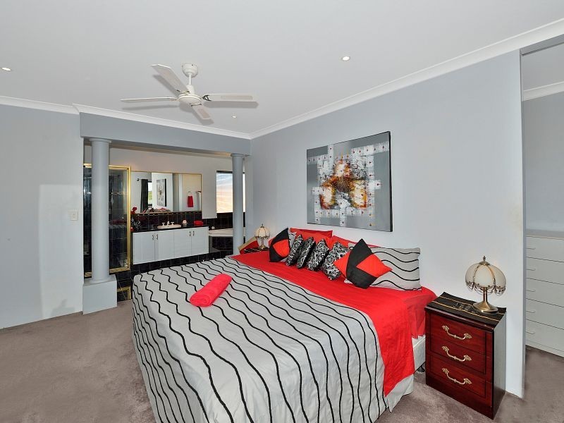 20 Beachview Court, Wannanup WA 6210