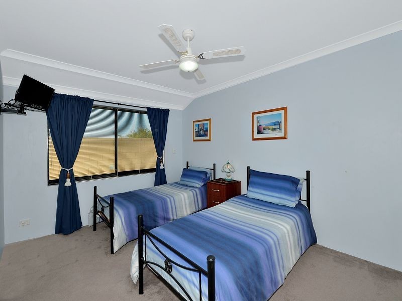 20 Beachview Court, Wannanup WA 6210