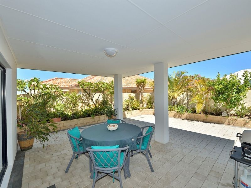 20 Beachview Court, Wannanup WA 6210