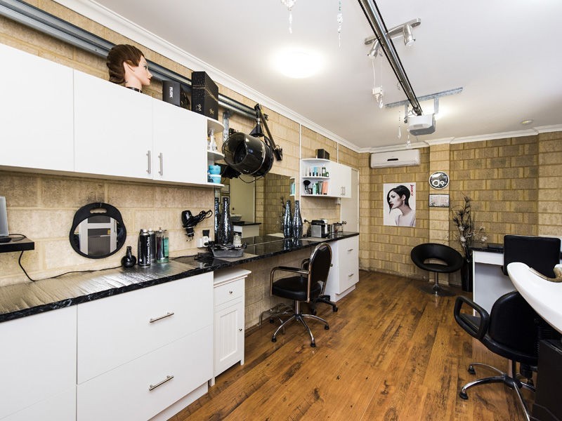 53 Ballard Meander, Lakelands WA 6180