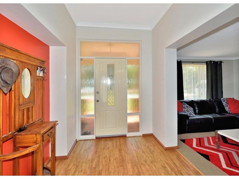 7 Moondyne Ramble, Ravenswood WA 6208