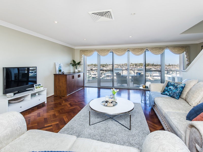 14/1 Breakwater Parade, Mandurah WA 6210