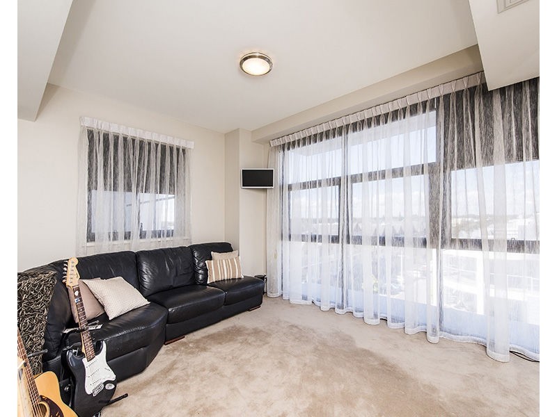 25/15 The Palladio St, Mandurah WA 6210