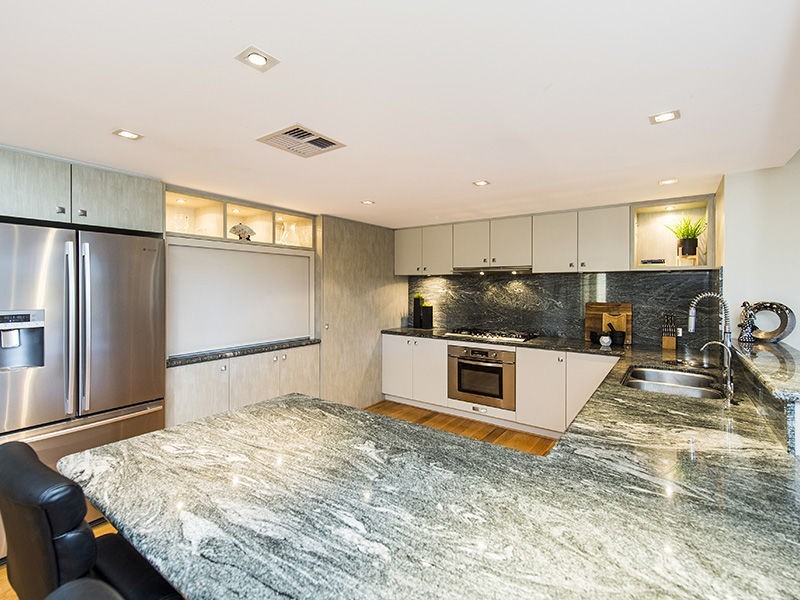 25 Conservation Loop, Erskine WA 6210