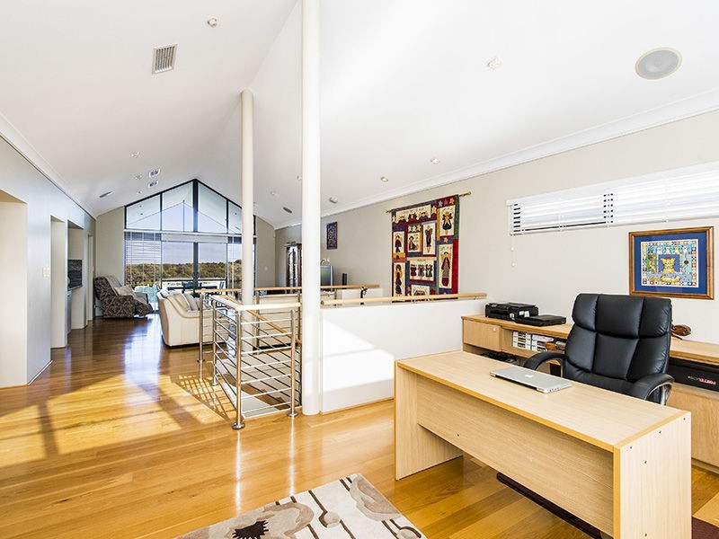 25 Conservation Loop, Erskine WA 6210