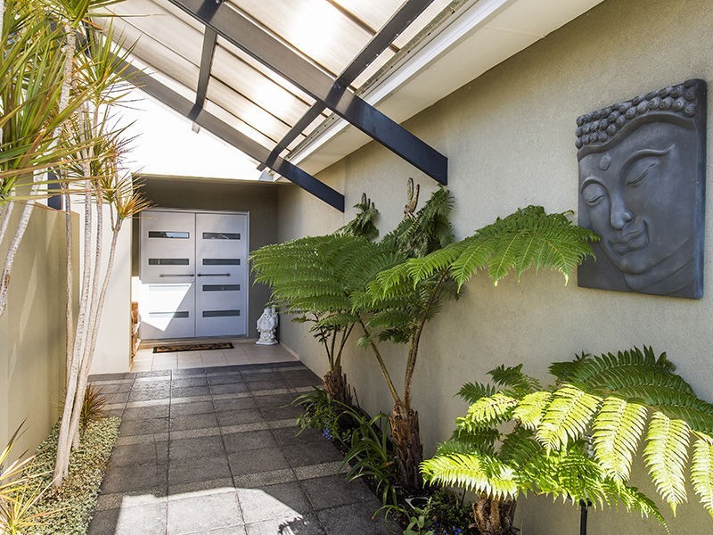 25 Conservation Loop, Erskine WA 6210