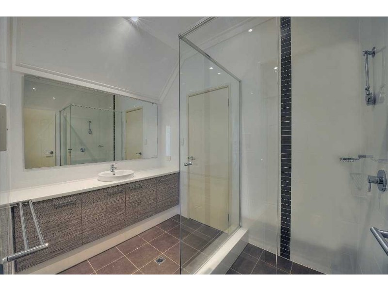 4/10 Galileo Loop, Mandurah WA 6210