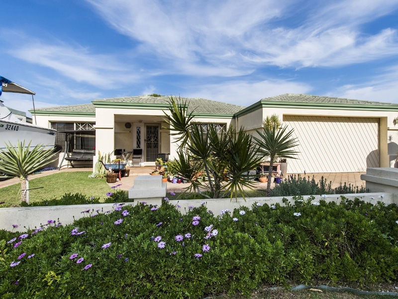 41 Secret Harbour Boulevard, Secret Harbour WA 6173