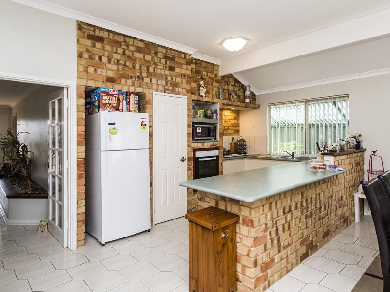 41 Secret Harbour Boulevard, Secret Harbour WA 6173