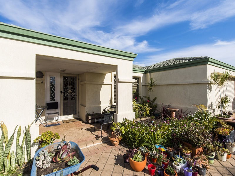 41 Secret Harbour Boulevard, Secret Harbour WA 6173