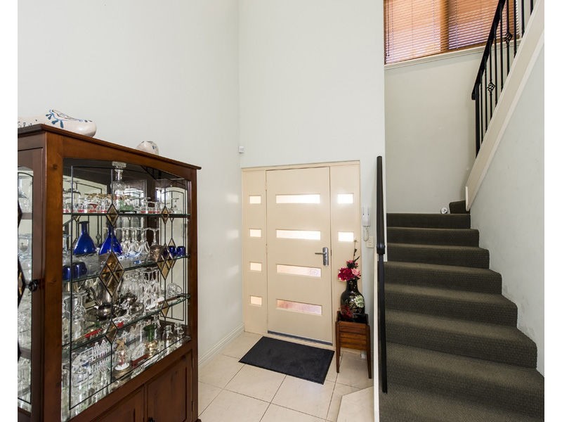 4/21 Pebblebeach Boulevard, Meadow Springs WA 6210