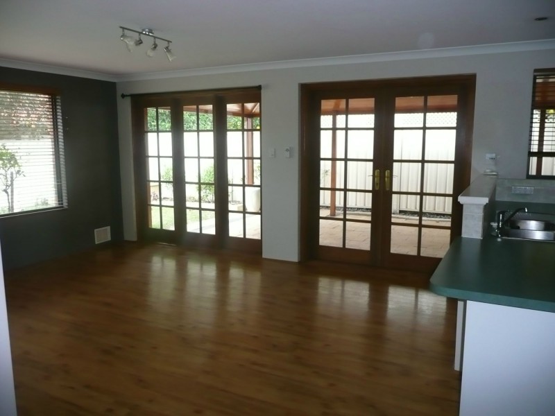 10 Bedingfeld Road, Greenfields WA 6210