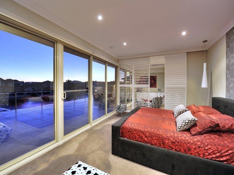 19 Picaroon Place, Halls Head WA 6210