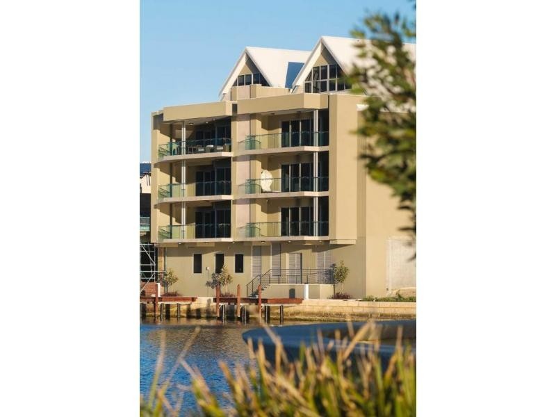 1/14 Veneto Lane, Mandurah WA 6210