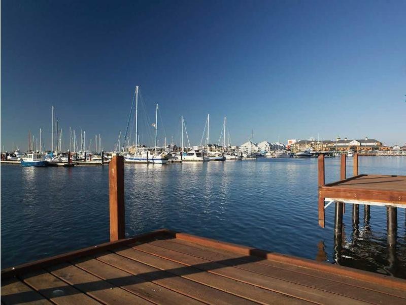 1/14 Veneto Lane, Mandurah WA 6210