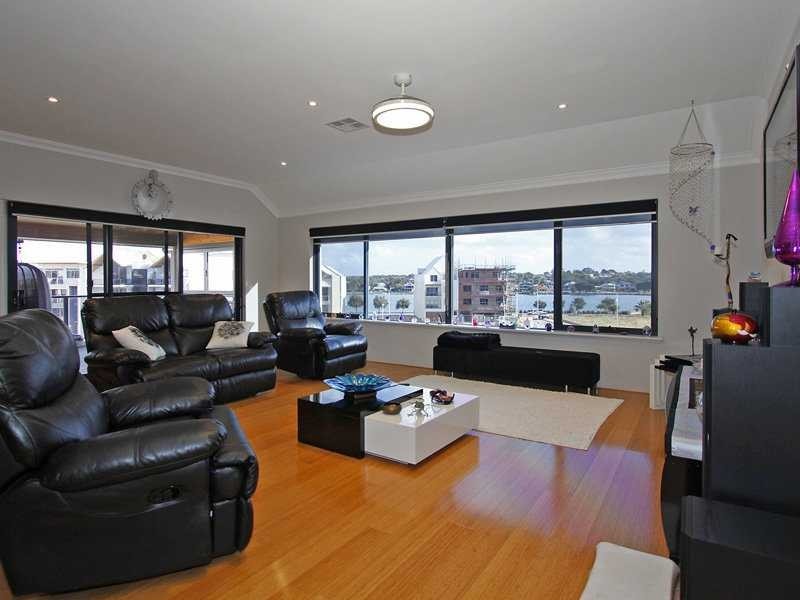 3/15 Veneto Lane, Mandurah WA 6210