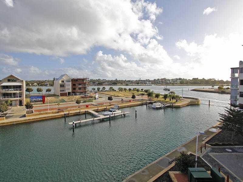 3/15 Veneto Lane, Mandurah WA 6210