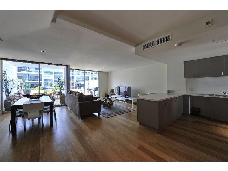 9/4 Torcello Mews, Mandurah WA 6210