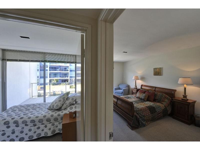 9/4 Torcello Mews, Mandurah WA 6210