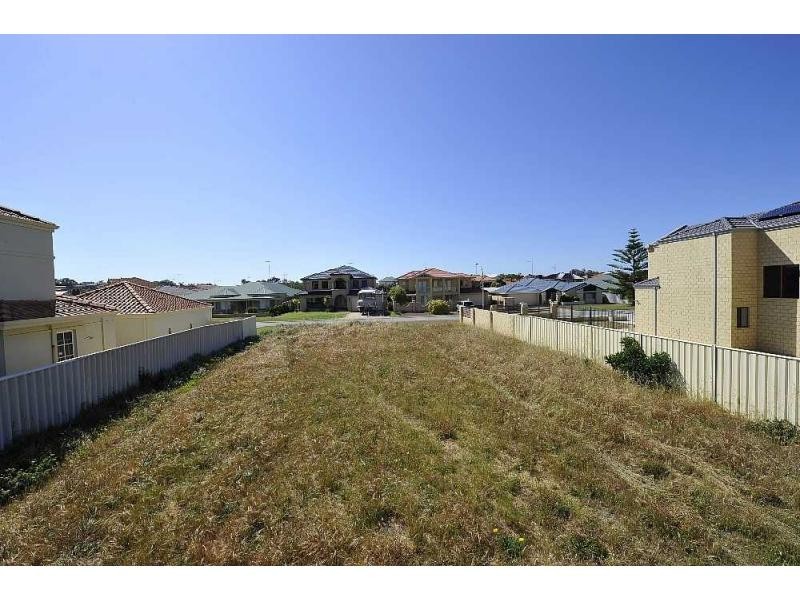 62 Ronsard Drive, San Remo WA 6210