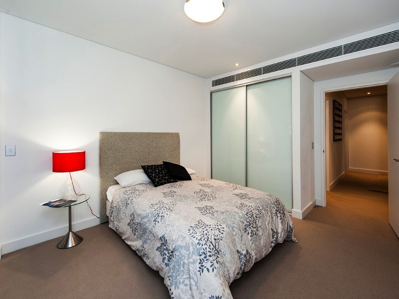 603/1 Marco Polo Dr, Mandurah WA 6210