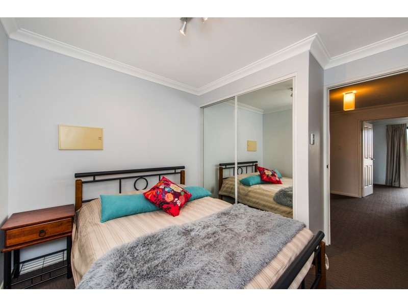 23/19 San Marco Quays, Halls Head WA 6210