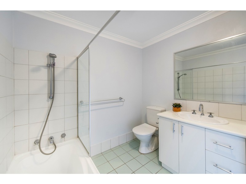 23/19 San Marco Quays, Halls Head WA 6210
