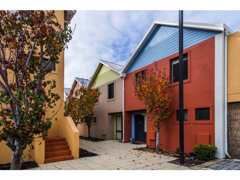 23/19 San Marco Quays, Halls Head WA 6210