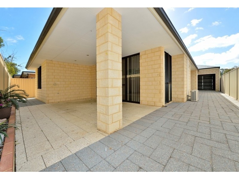 2 Menna Brace, Greenfields WA 6210