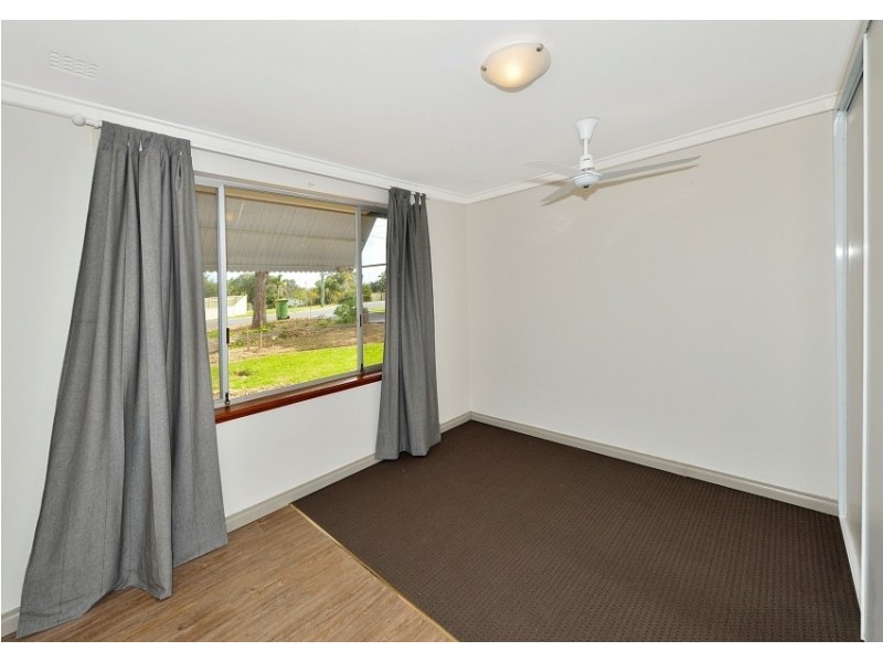 9 Park Rd, Mandurah WA 6210